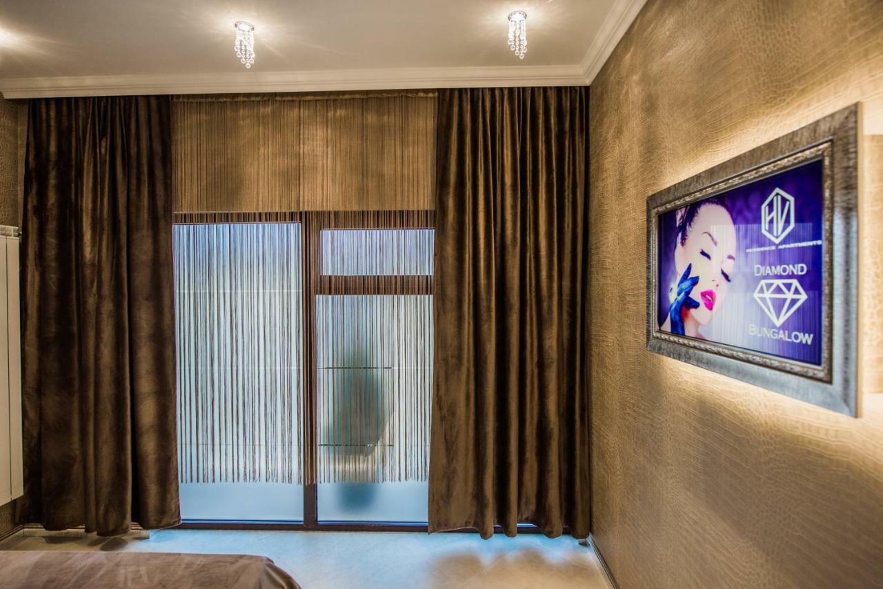 H & V Residence - Diamond Bungalow Apartment Arad Zewnętrze zdjęcie